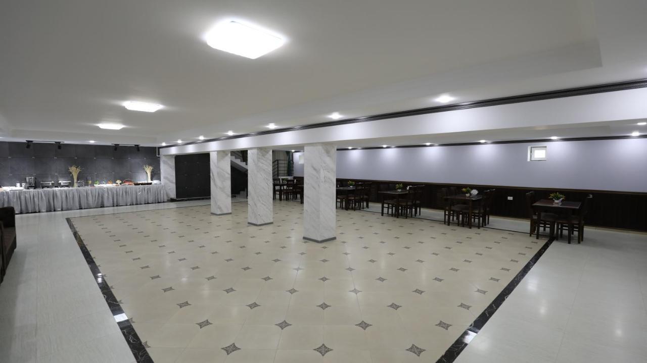Sharq Hotel Urgench Luaran gambar